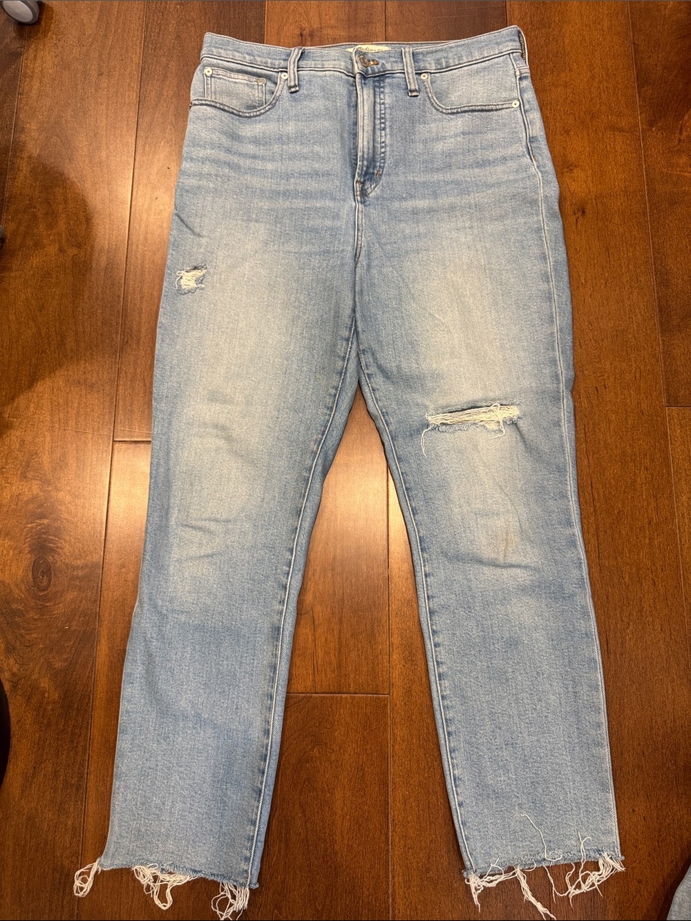 MADEWELL Light Wash Distressed Women’s Jeans - The Perfect Vintage Jean